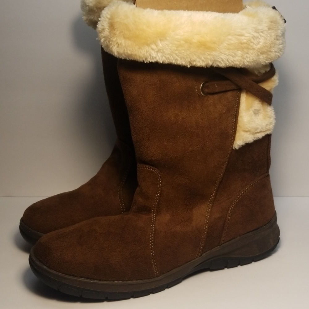 Itasca Brown Size 10 Suede Boots